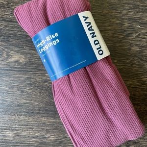 Old Navy High Rise Ribbed Leggings